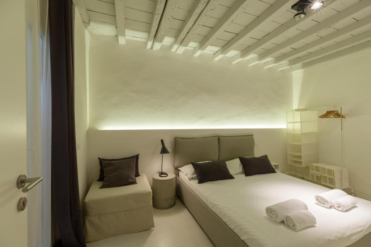 Pinti Patio Apartment フィレンツェ エクステリア 写真